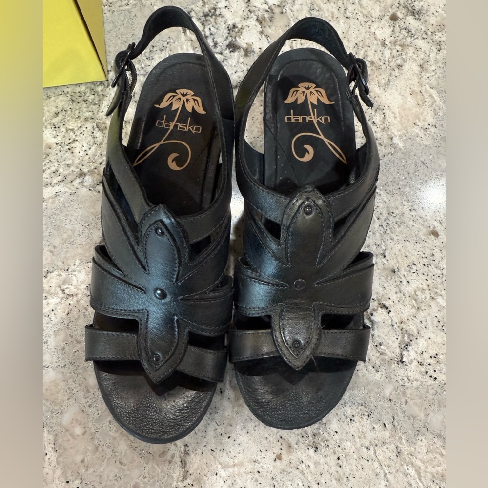 Dansko Nina sandals